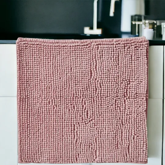 Blush Pink Noodle Bath Mat