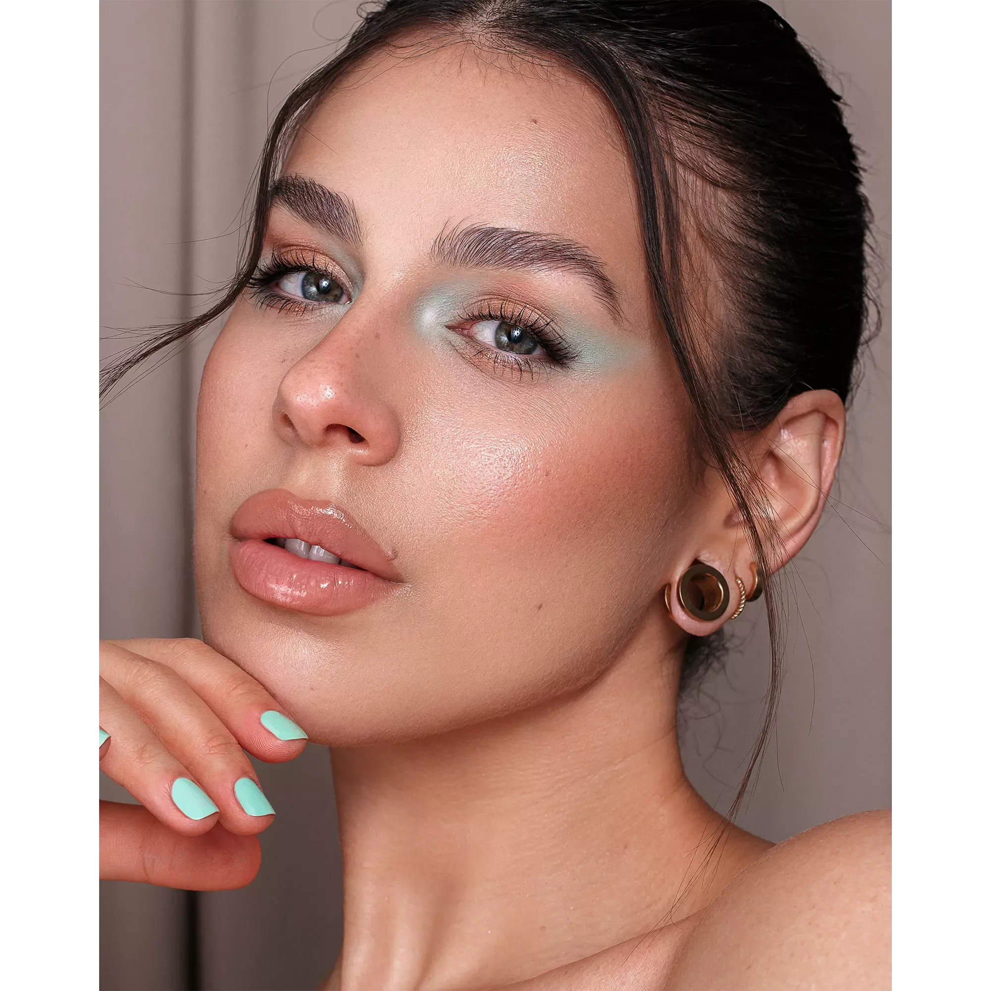 Catrice Super Glue Brow Styling Gel  No.010 | كاتريس جيل للحواجب - رقم 010