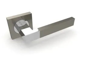 ETHNO KM SN/CP-3 SATIN NICKEL/POLISHED CHROME DOOR HANDLE FUARO