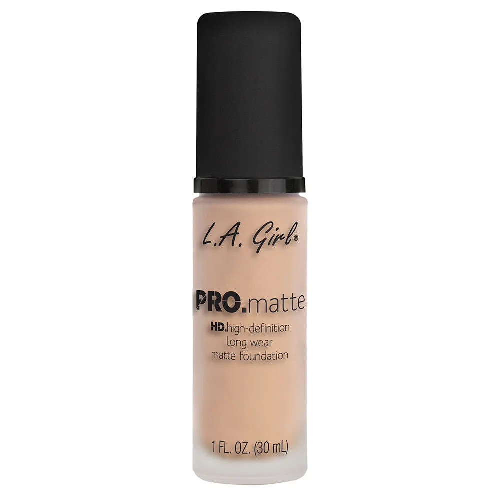 L.A. GIRL - Pro Matte Foundation Porcelain - 1 fl. oz. (30ml)