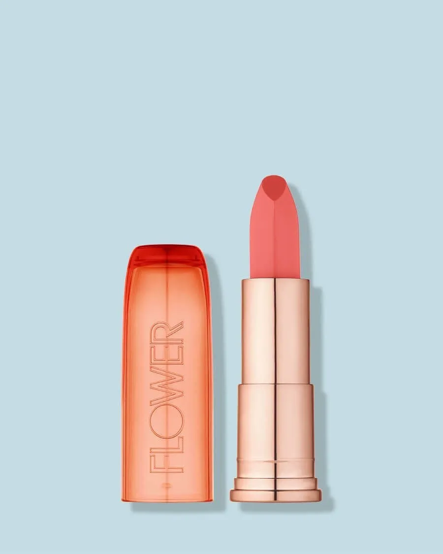 Perfect Pout Moisturizing Lipstick