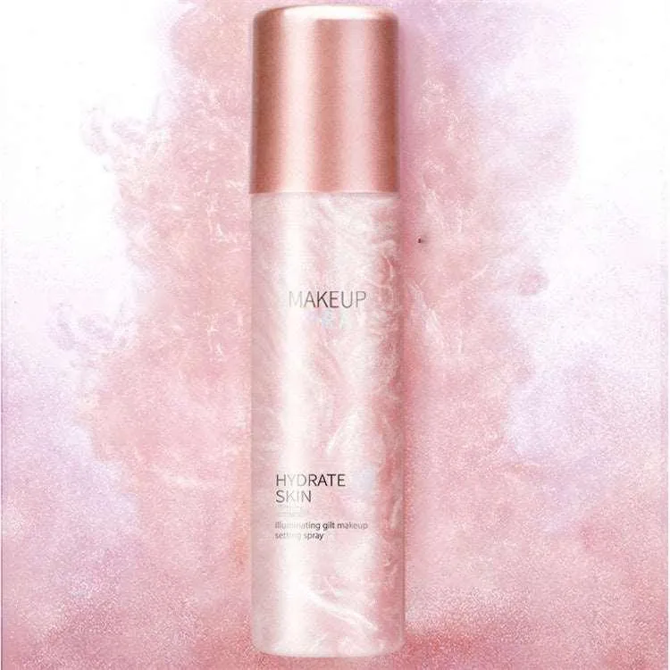Ultimate Makeup Locking Spray for All-Day Flawlessness